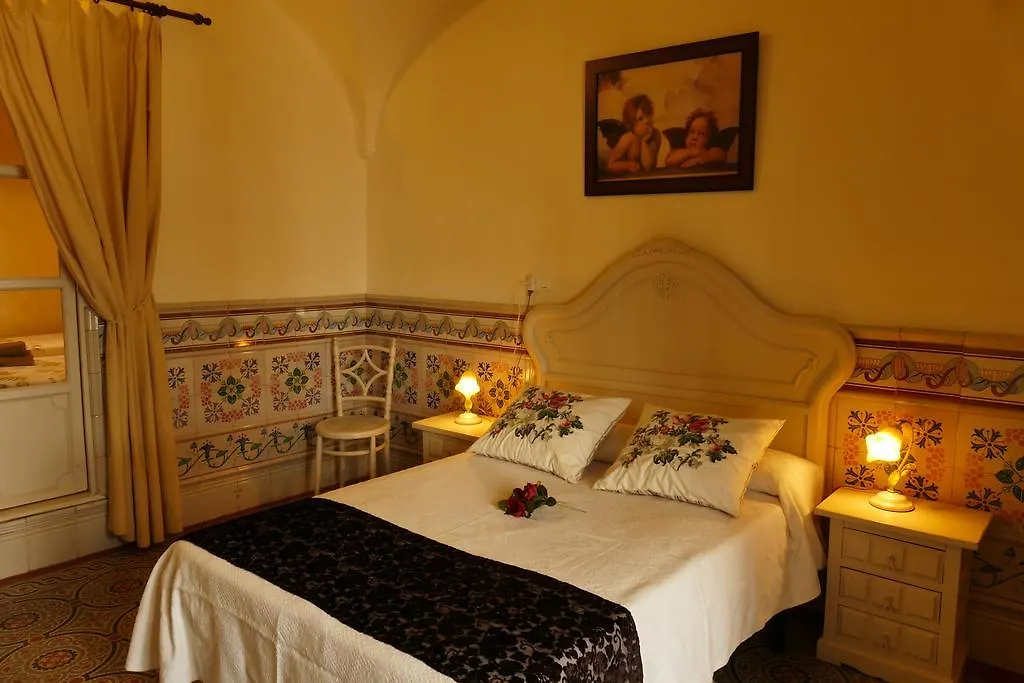 Country house Alojamientos Turisticos Biarritz Guest House Fuenteheridos Spain