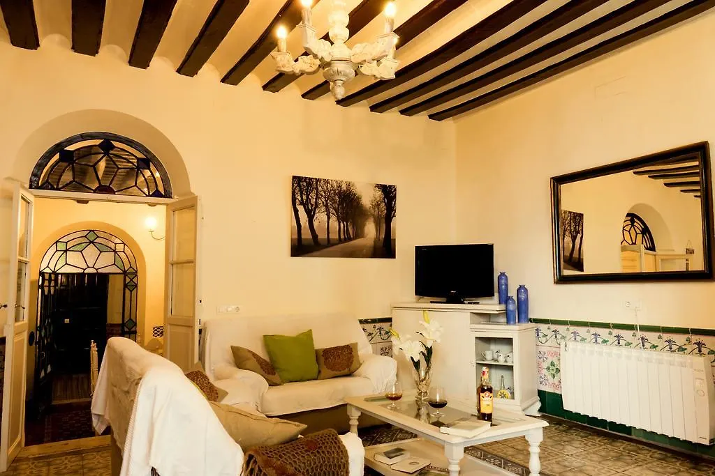 فوينتيئيريدوس Alojamientos Turisticos Biarritz 0*,  إسبانيا