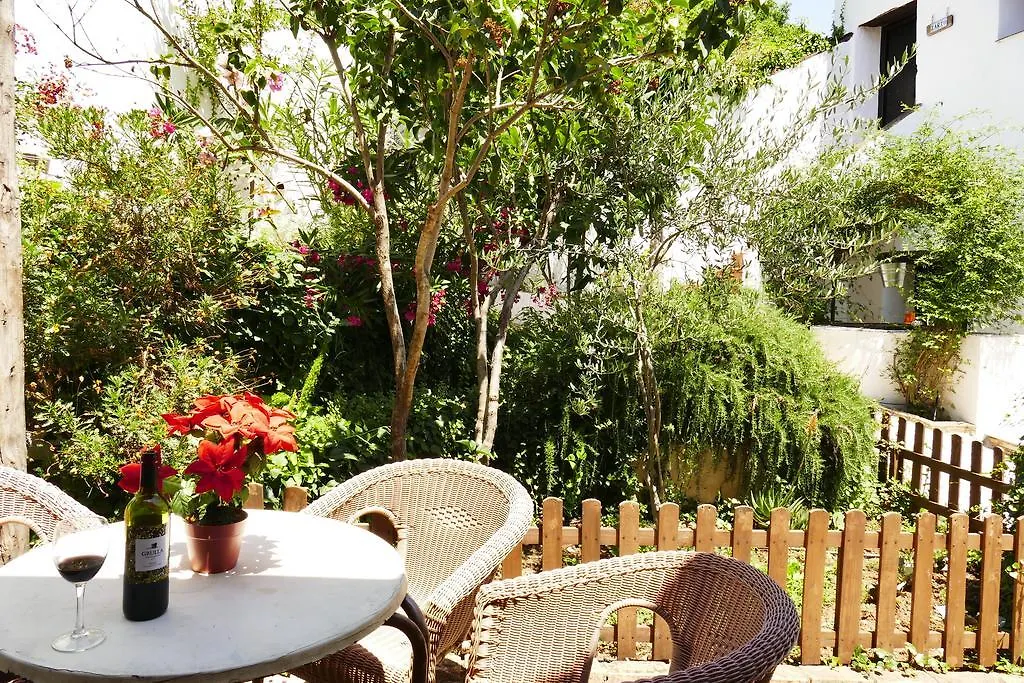 Alojamientos Turisticos Biarritz Fuenteheridos Casa di campagna